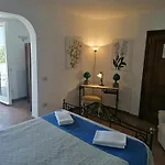 Teresa Bed & Breakfast