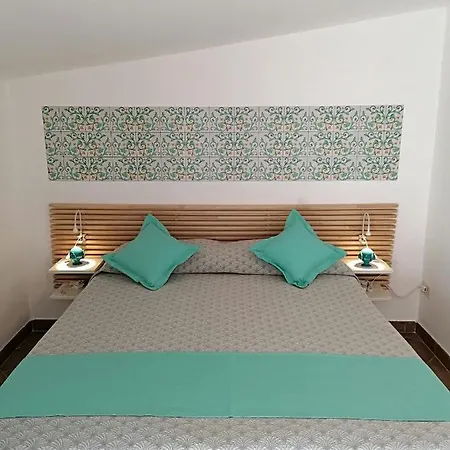 Teresa 3* סורנטו