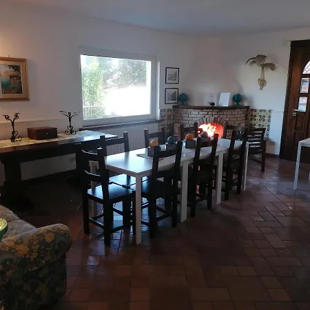 לינה וארוחת בוקר Teresa