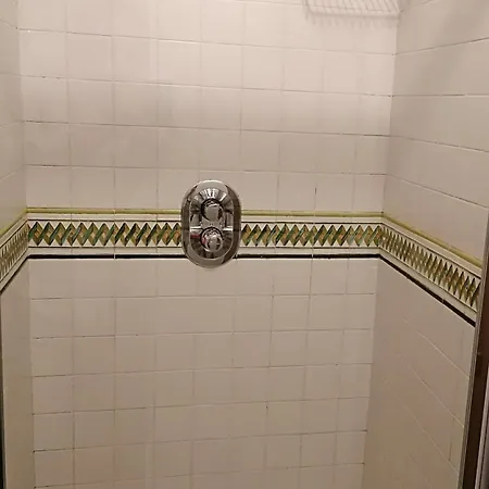 Teresa לינה וארוחת בוקר 3*