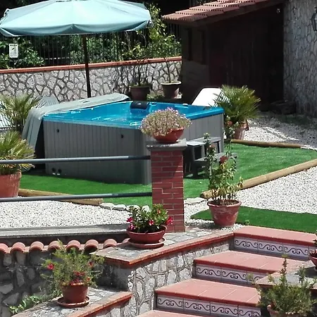 Teresa לינה וארוחת בוקר